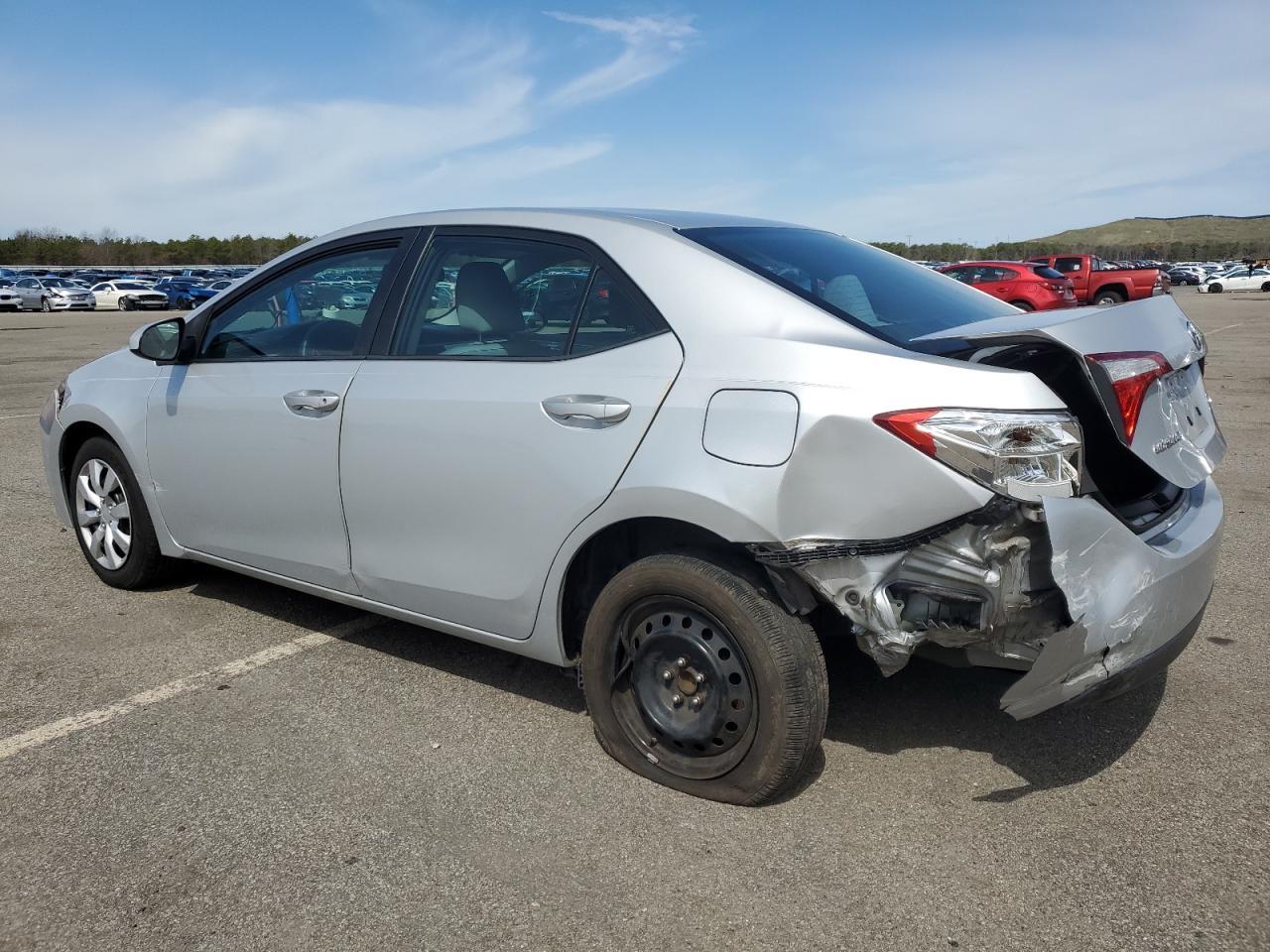 2015 TOYOTA COROLLA L - Фото 2