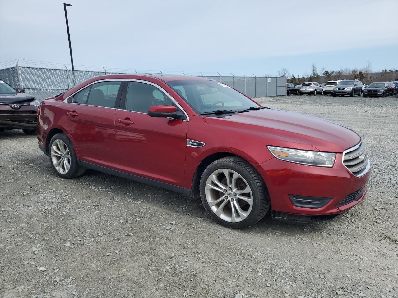 2013 FORD TAURUS SEL - Фото 4