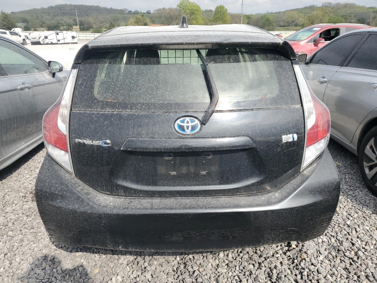 2016 TOYOTA PRIUS C - Фото 6