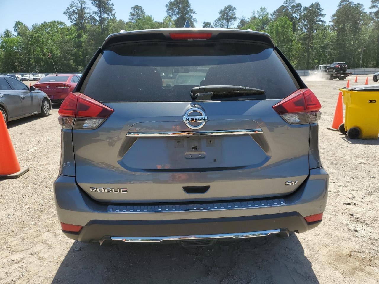 2017 NISSAN ROGUE S - Image 6