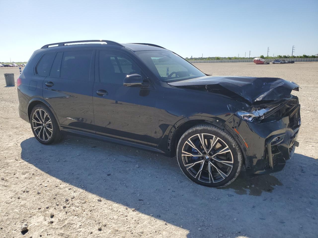 2022 BMW X7 XDRIVE4 - Фото 4