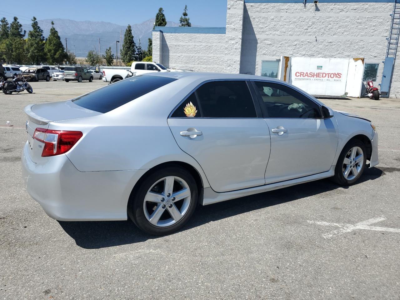 2012 TOYOTA CAMRY BASE - Фото 3