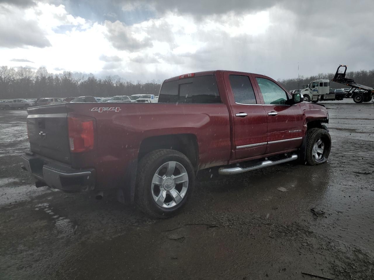 2017 CHEVROLET SILVERADO - Image 3