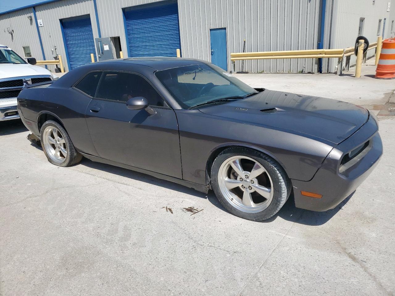2013 DODGE CHALLENGER - Image 4