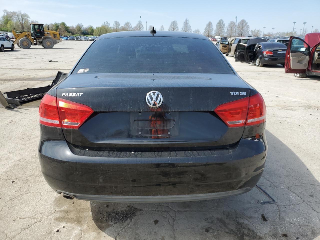 2013 VOLKSWAGEN PASSAT SE - Фото 6