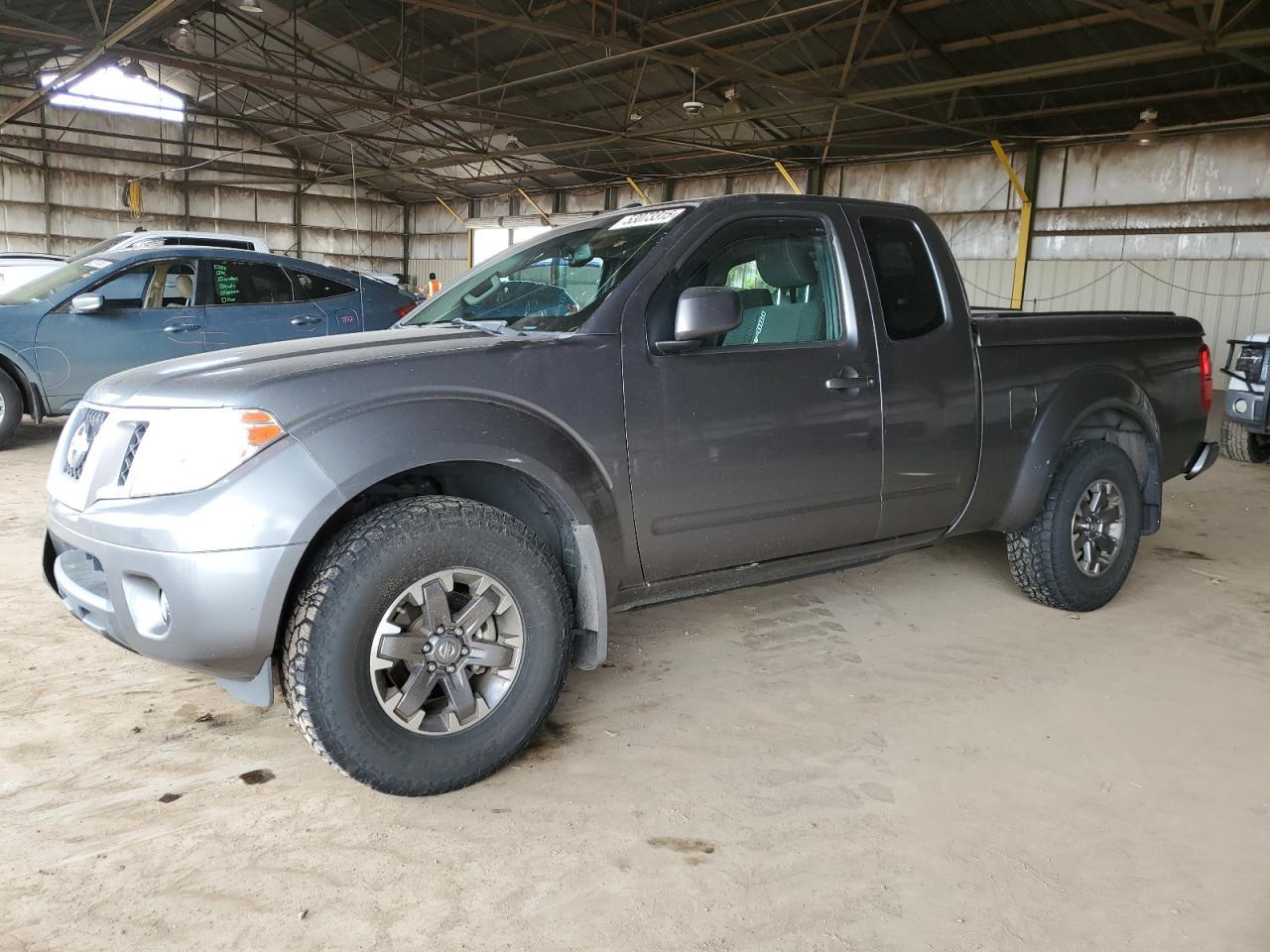 2016 NISSAN FRONTIER S