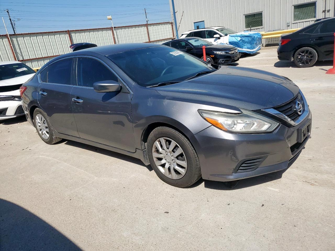 2017 NISSAN ALTIMA 2.5 - Фото 4