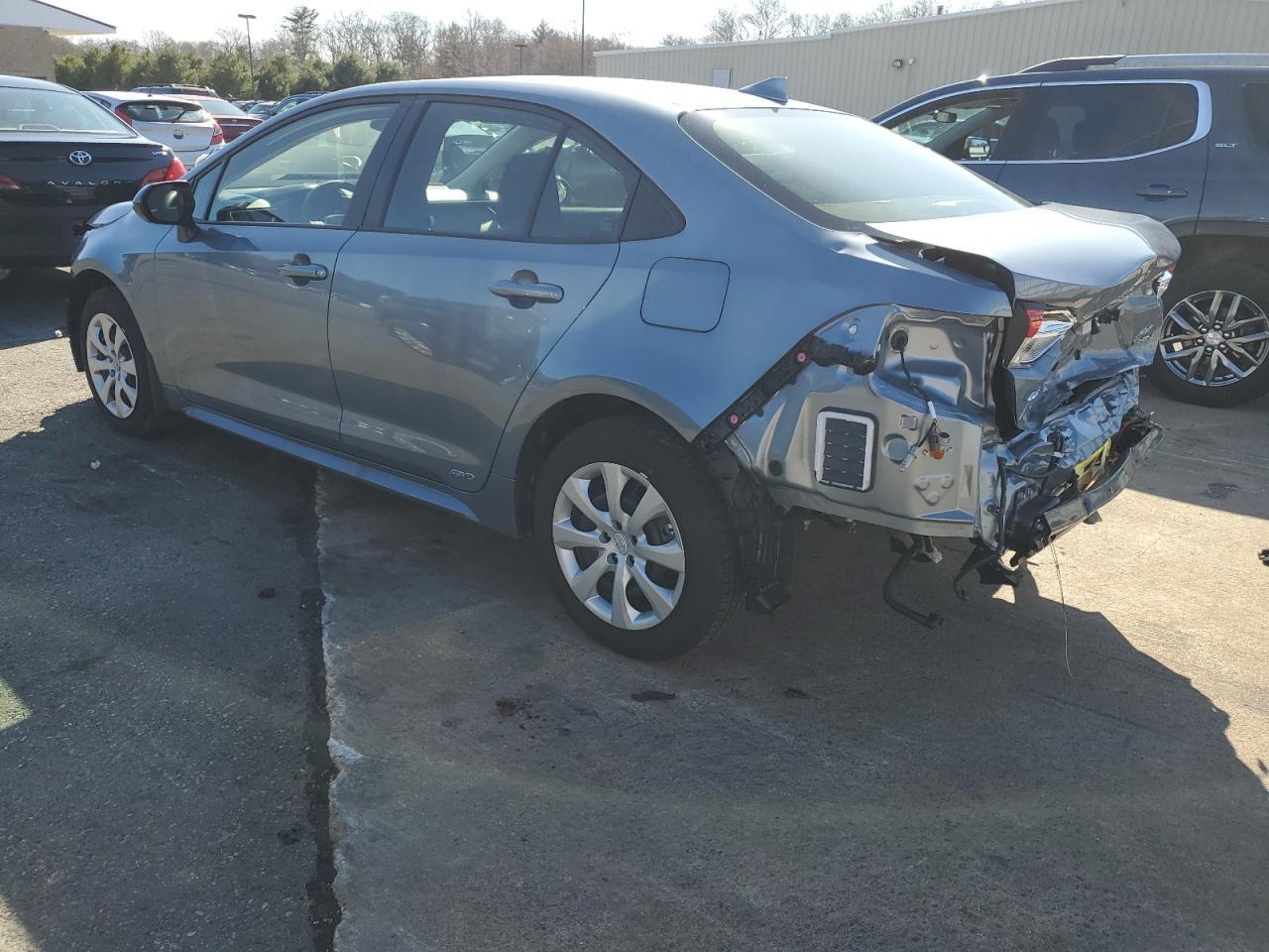 2025 TOYOTA COROLLA LE - Фото 2
