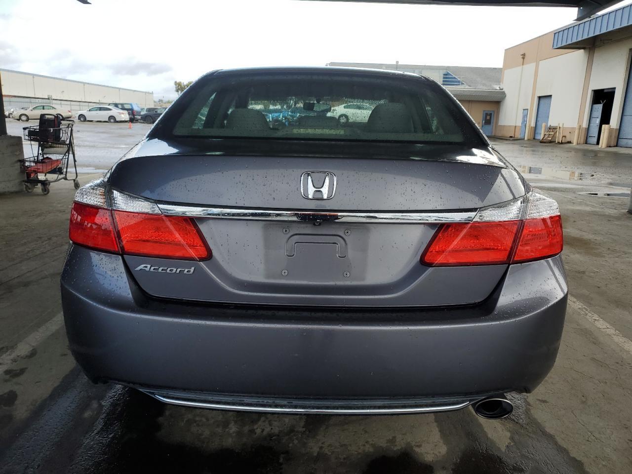 2014 HONDA ACCORD LX - Фото 6