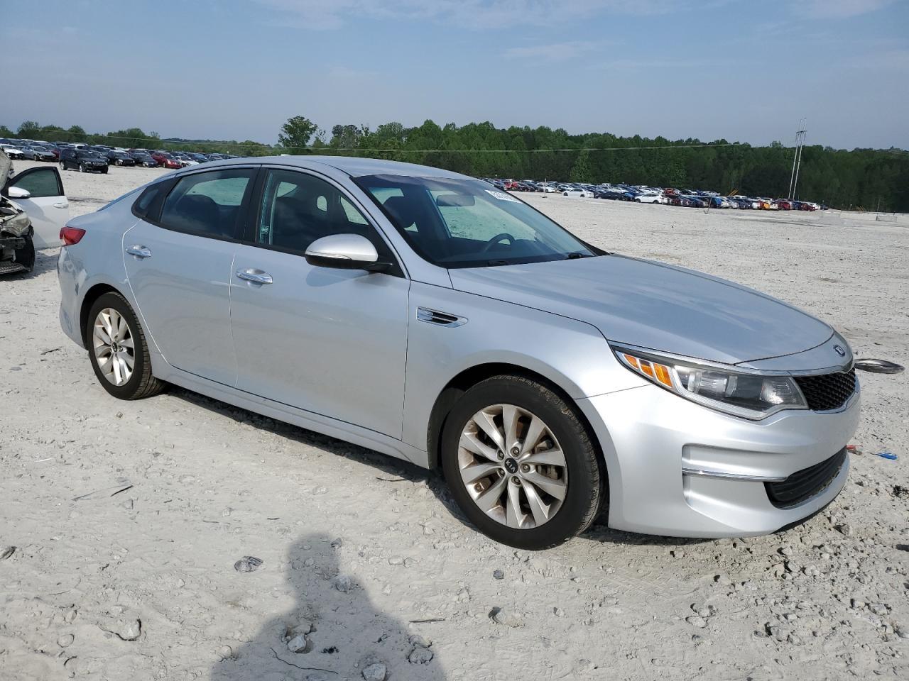 2016 KIA OPTIMA LX - Image 4