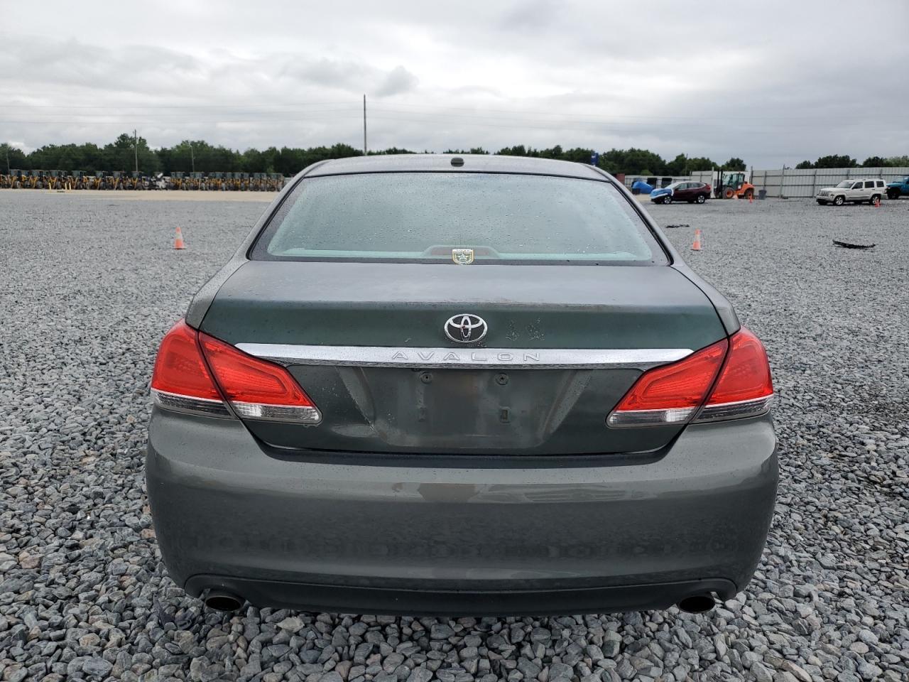 2011 TOYOTA AVALON BAS - Image 6