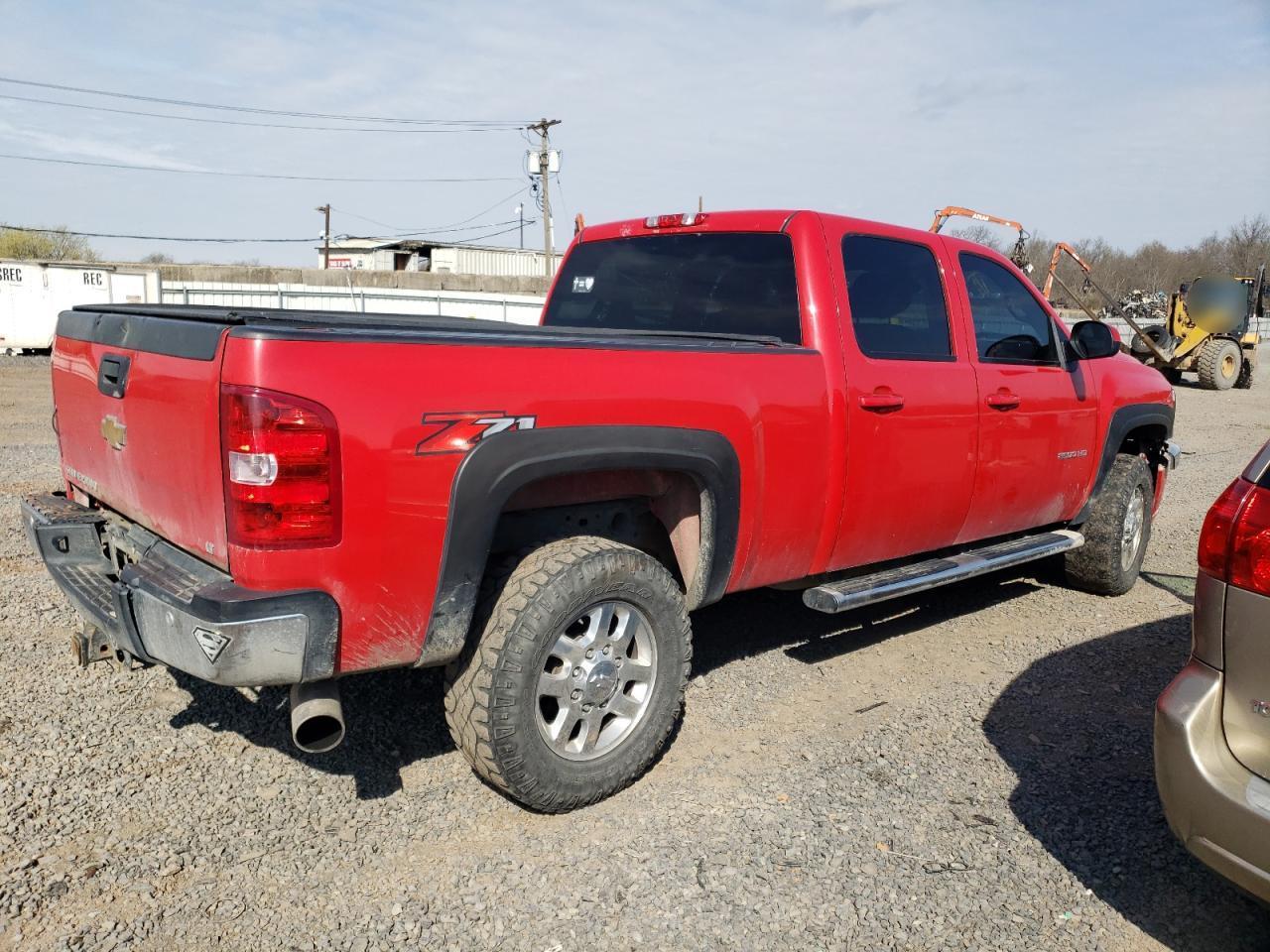 2012 CHEVROLET SILVERADO - Фото 3
