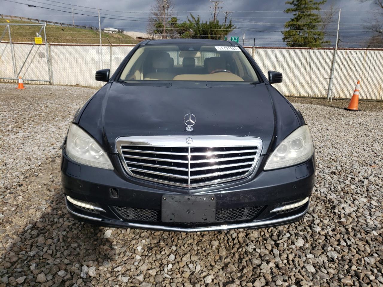 2013 MERCEDES-BENZ S 550 4MAT - Image 5