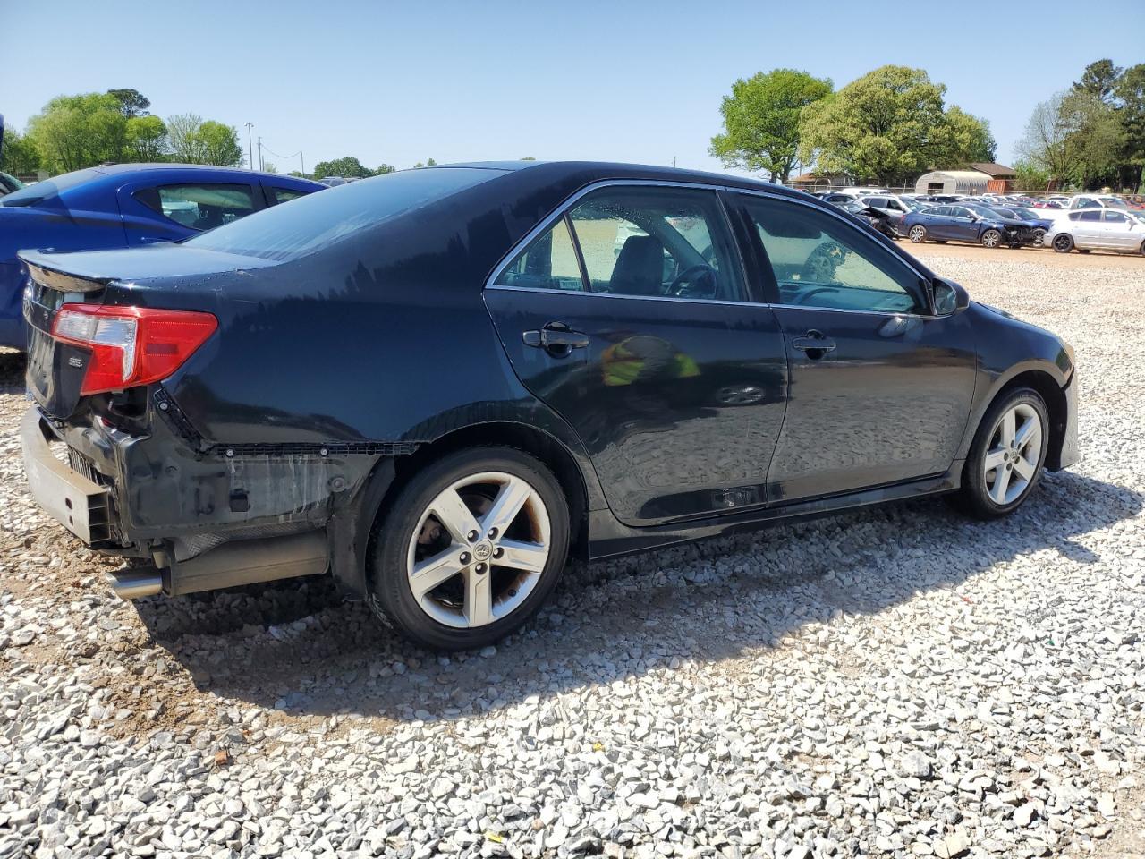 2014 TOYOTA CAMRY L - Image 3