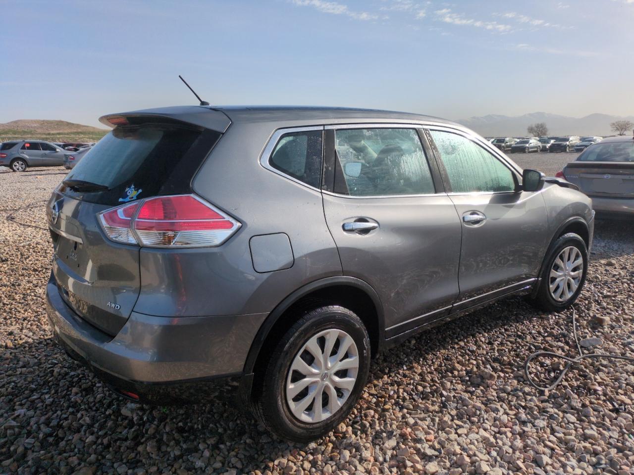 2015 NISSAN ROGUE S - Image 6