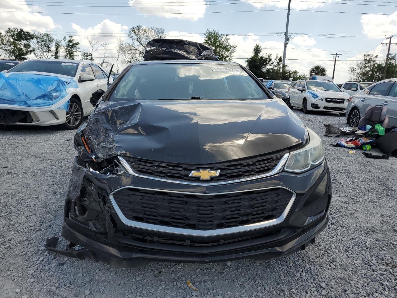 2017 CHEVROLET CRUZE LS - Image 5