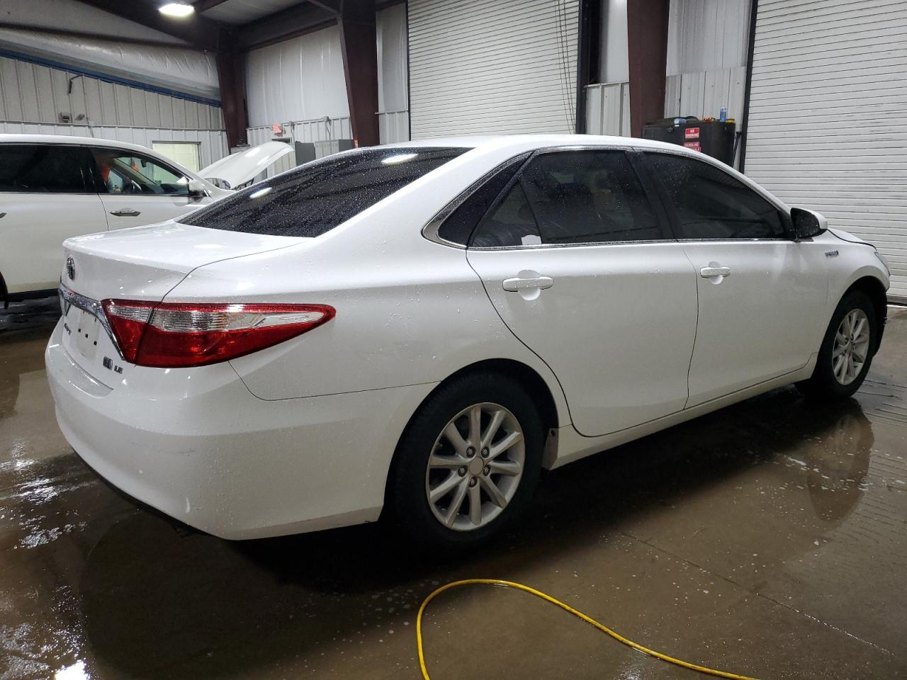 2017 TOYOTA CAMRY HYBR - Фото 3