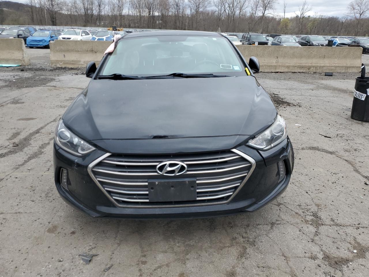 2017 HYUNDAI ELANTRA SE - Фото 5
