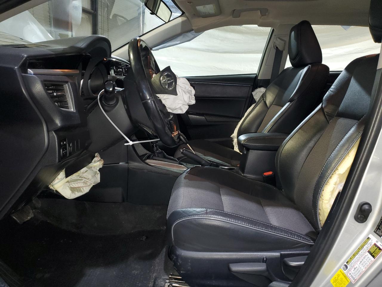 2015 TOYOTA COROLLA L - Image 7