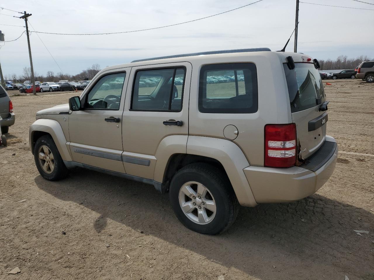 2011 JEEP LIBERTY SP - Фото 2