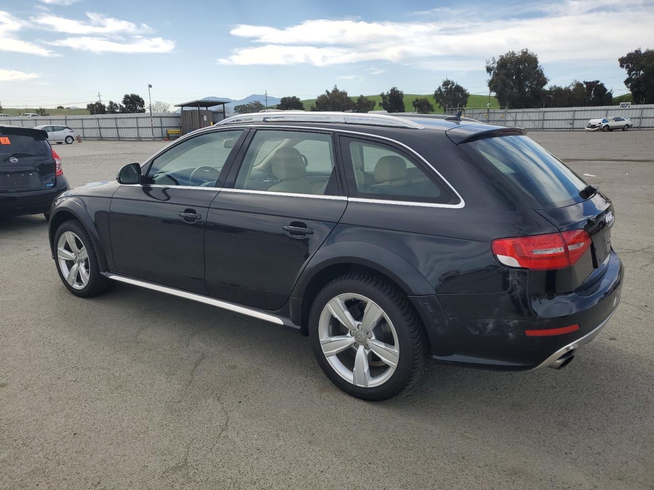 2014 AUDI A4 ALLROAD - Image 2