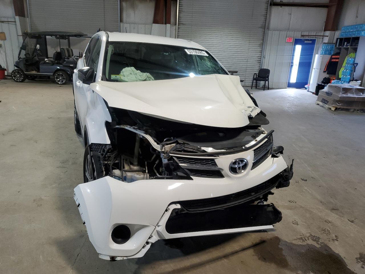 2015 TOYOTA RAV4 LE - Фото 5