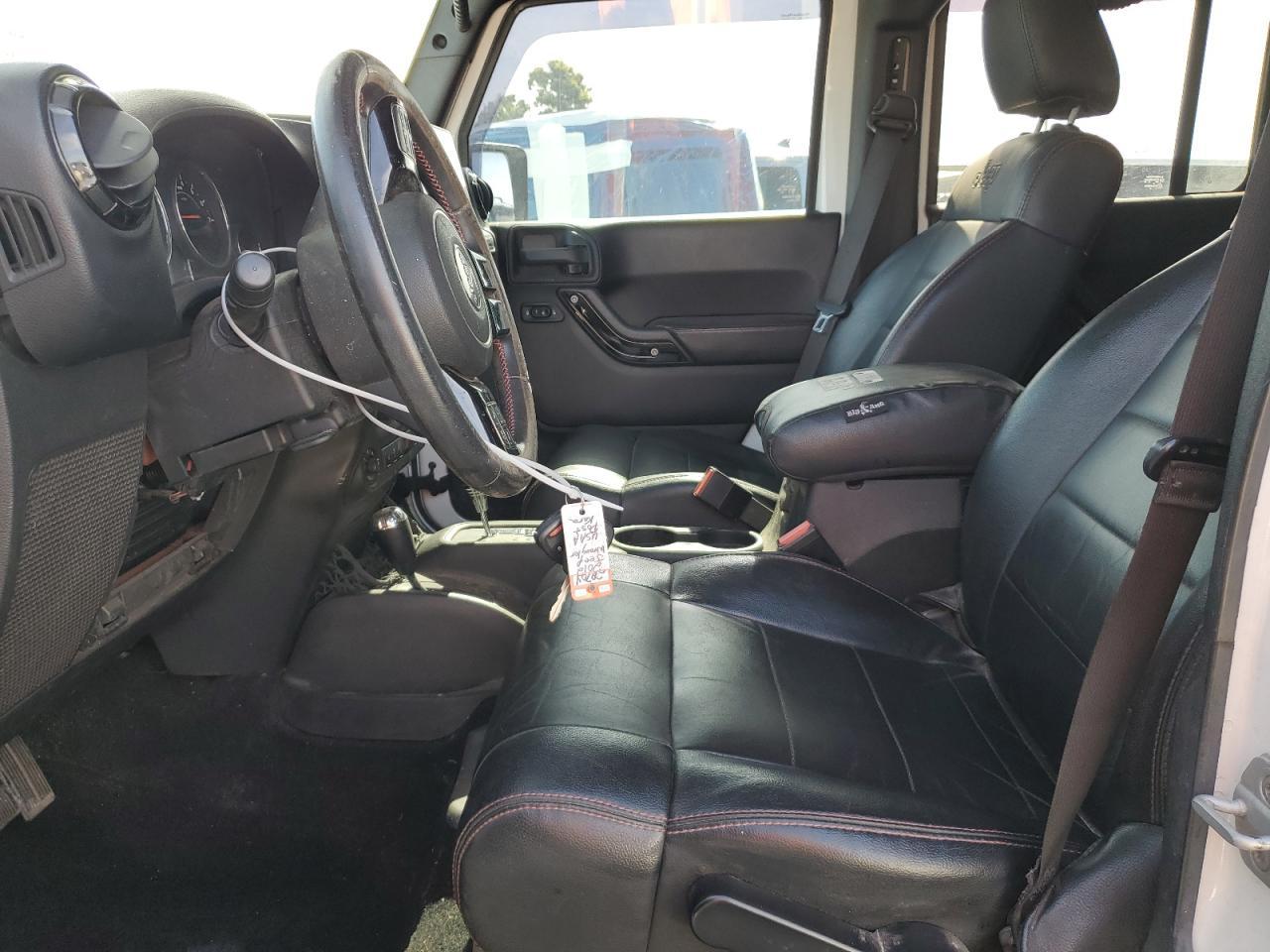 2012 JEEP WRANGLER U - Image 7