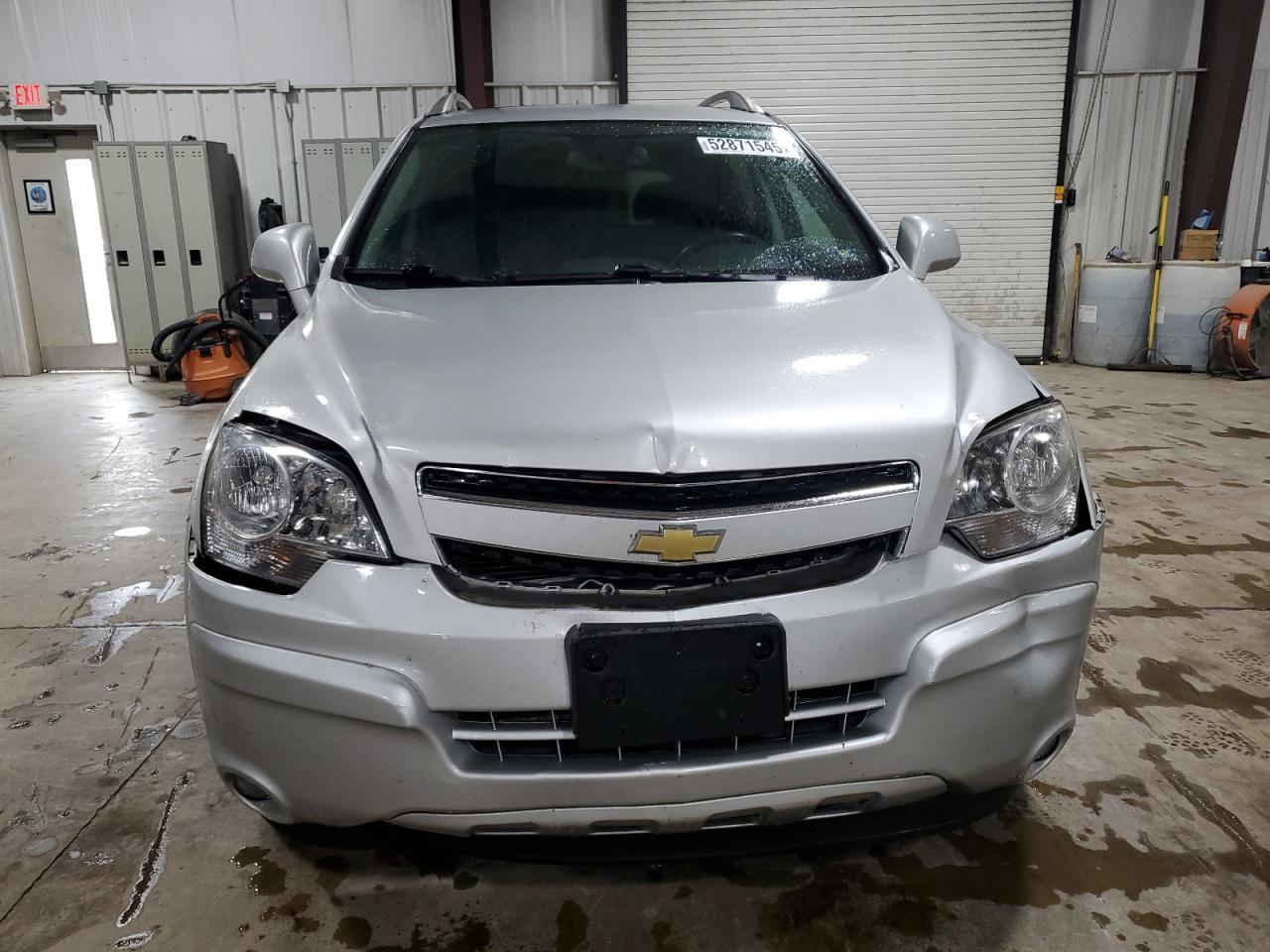 2014 CHEVROLET CAPTIVA LT - Image 5