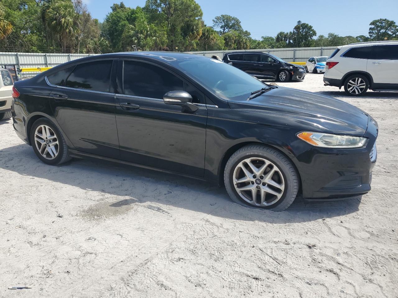 2014 FORD FUSION SE - Image 4