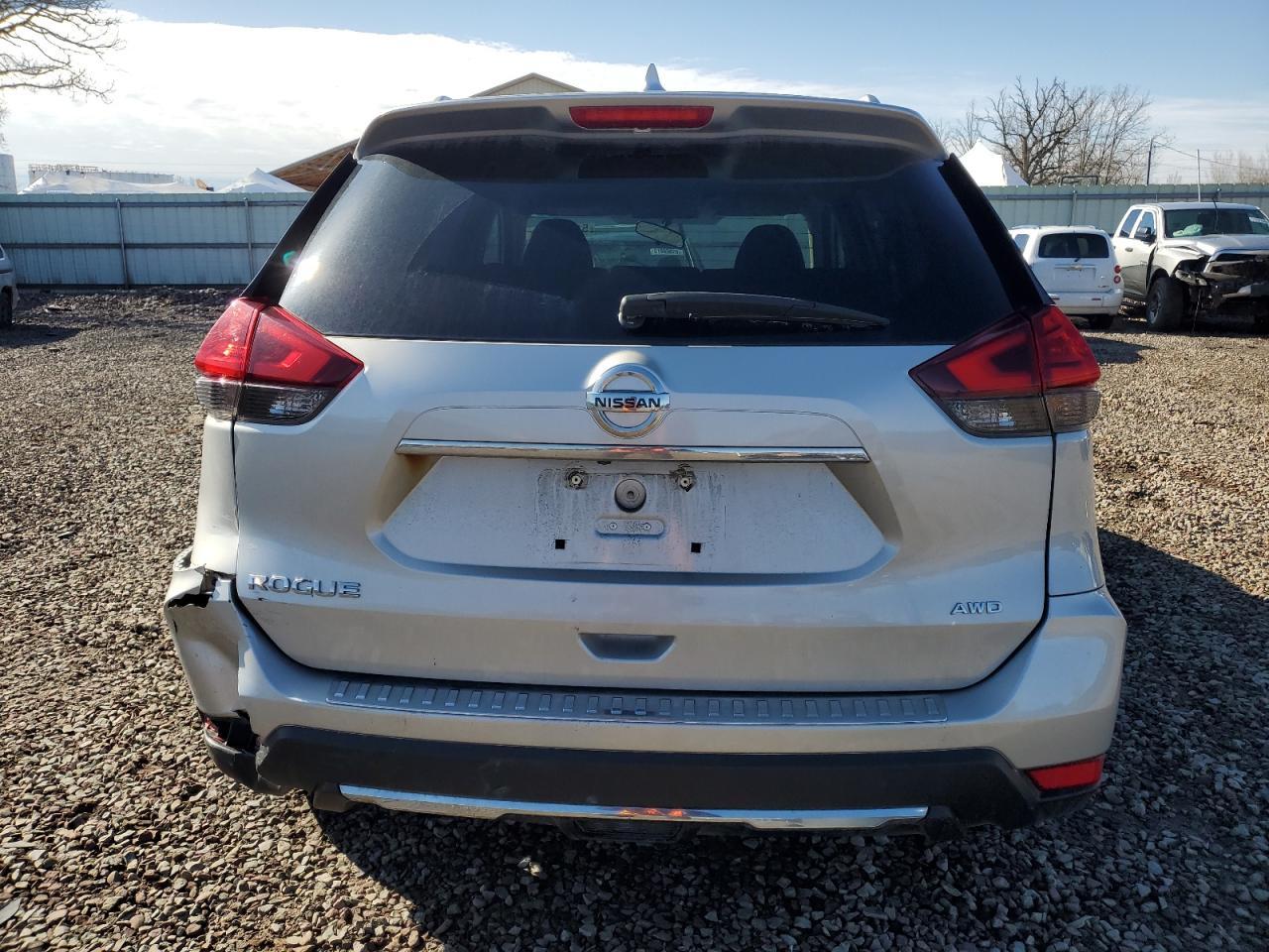 2017 NISSAN ROGUE S - Image 6