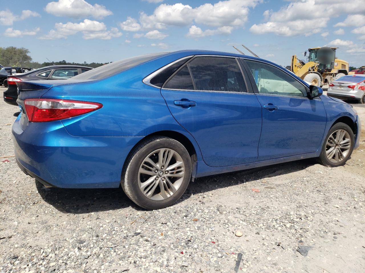 2017 TOYOTA CAMRY LE - Image 3