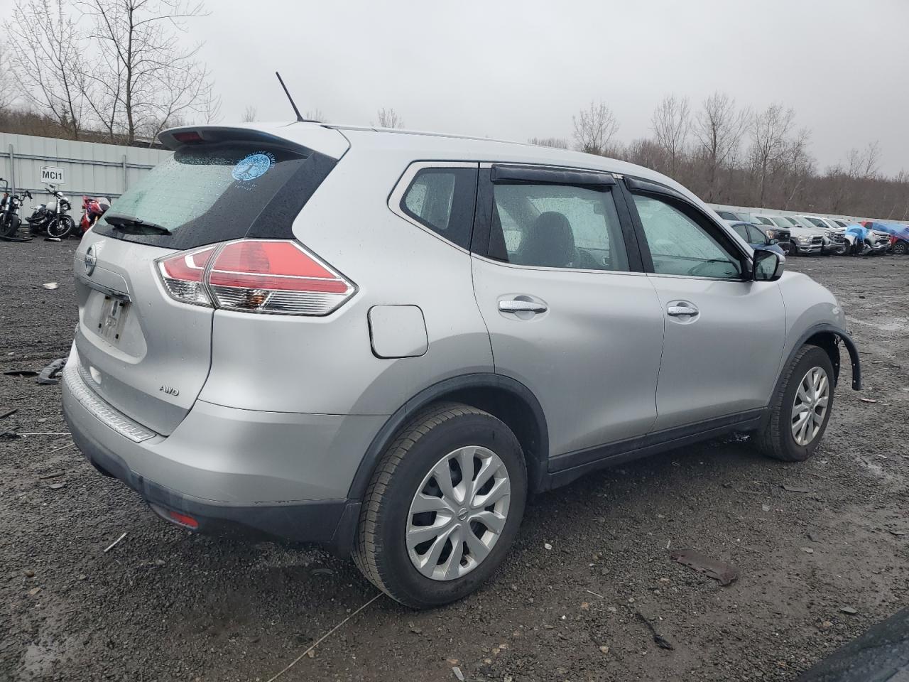 2015 NISSAN ROGUE S - Image 3