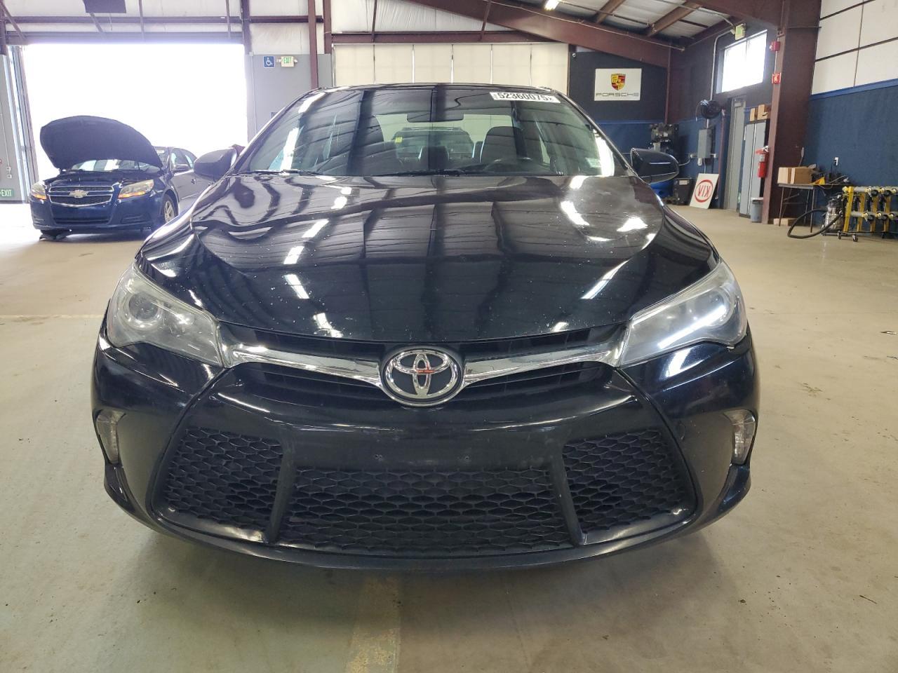 2017 TOYOTA CAMRY LE - Фото 5