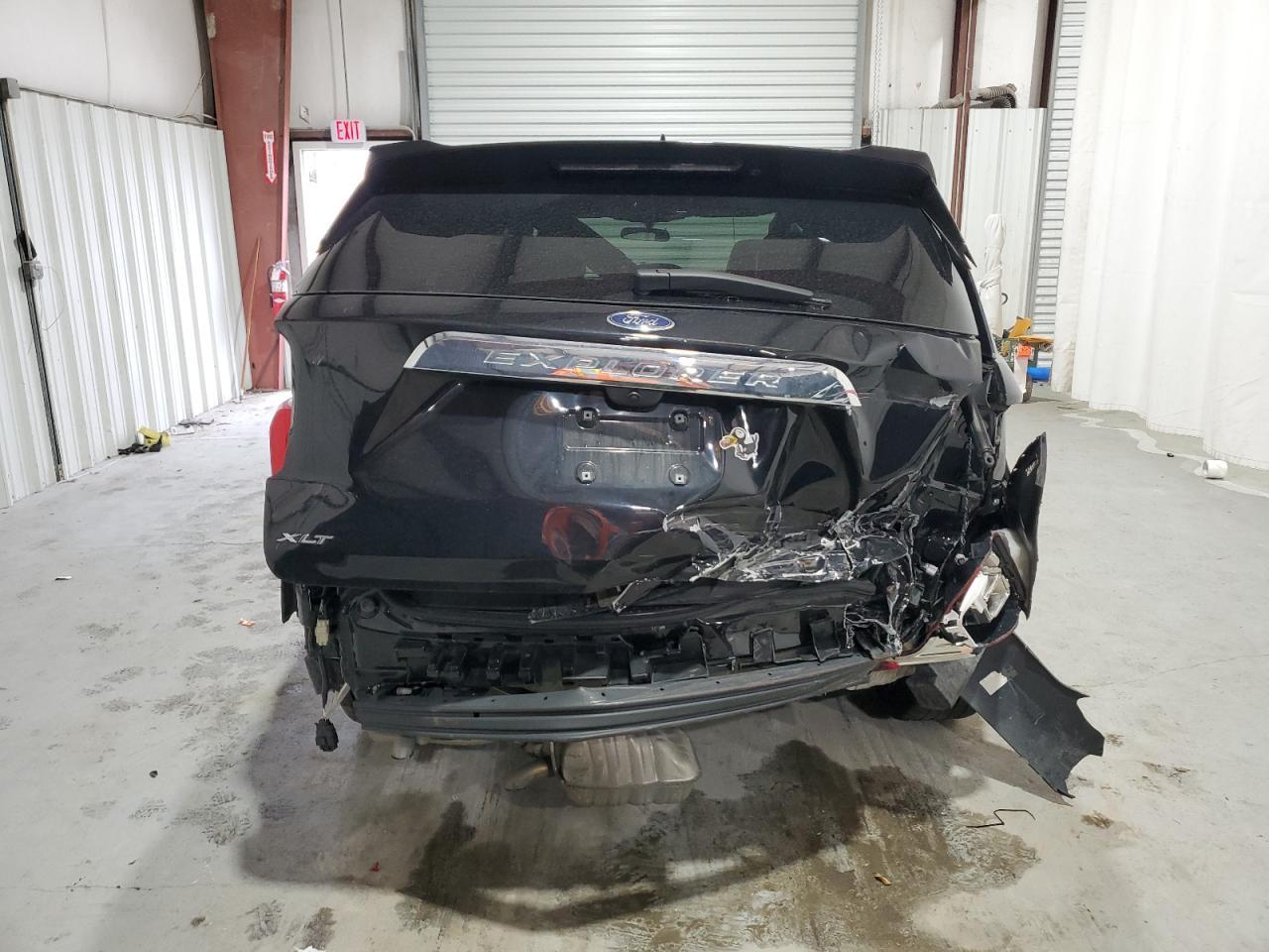 2023 FORD EXPLORER X - Фото 6
