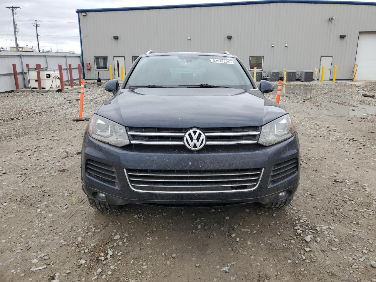 2014 VOLKSWAGEN TOUAREG V6 - Фото 5