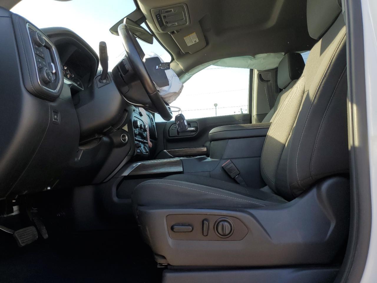 2021 CHEVROLET SILVERADO - Фото 7