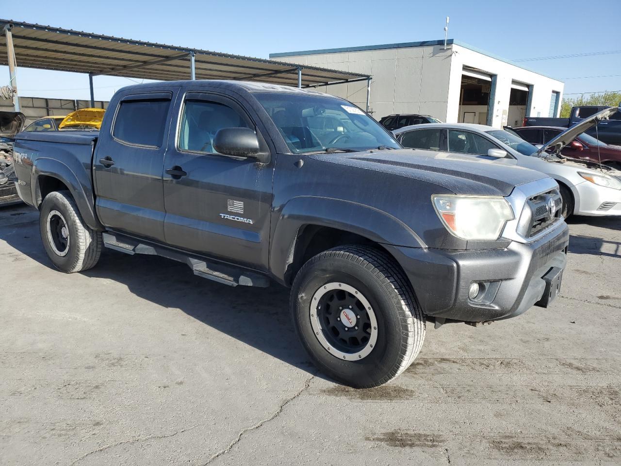 2013 TOYOTA TACOMA DOU - Image 4