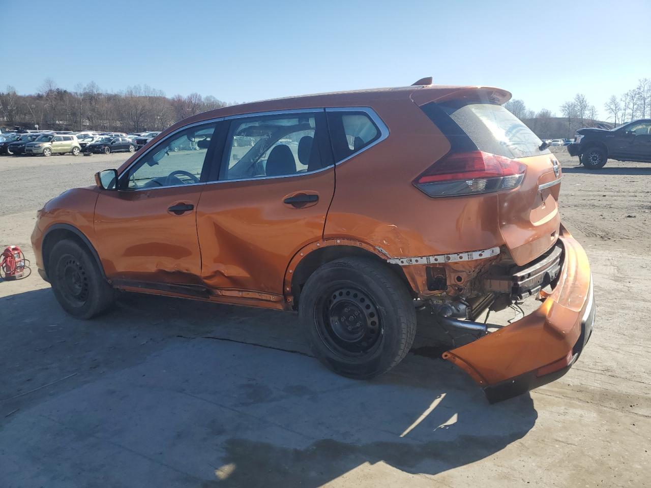 2017 NISSAN ROGUE S - Image 2