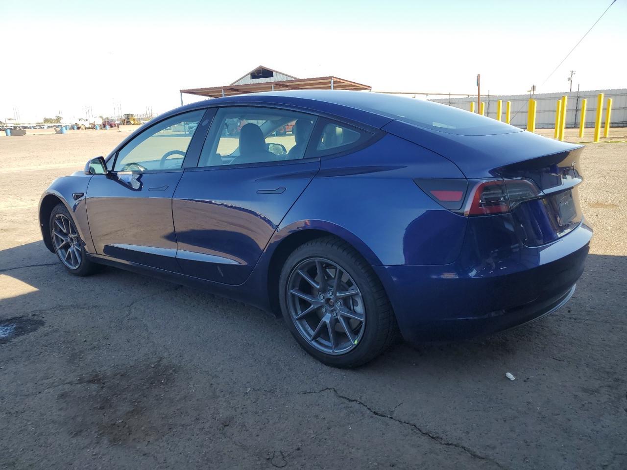 2023 TESLA MODEL 3 - Фото 2