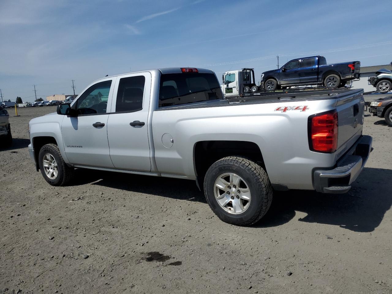 2014 CHEVROLET SILVERADO - Фото 2