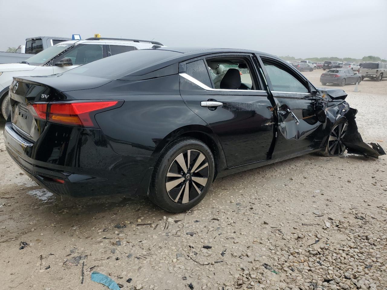2022 NISSAN ALTIMA SV - Фото 3