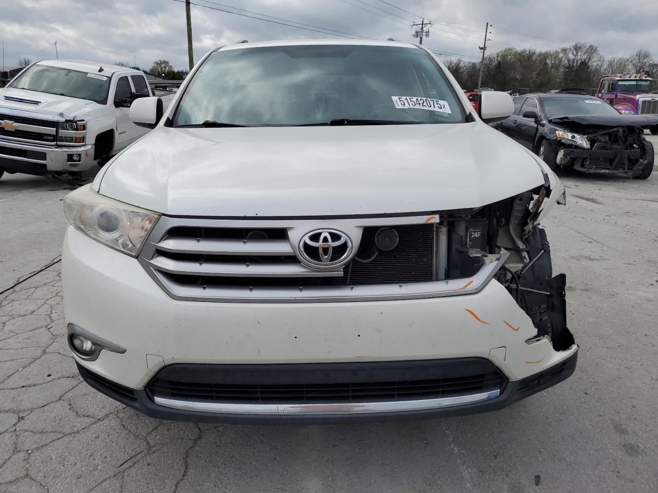 2011 TOYOTA HIGHLANDER - Фото 5