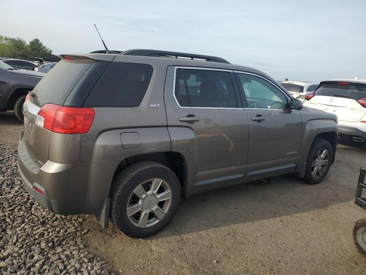 2012 GMC TERRAIN SL - Фото 3