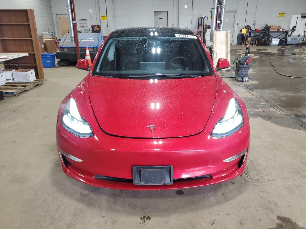 2022 TESLA MODEL 3 - Image 5