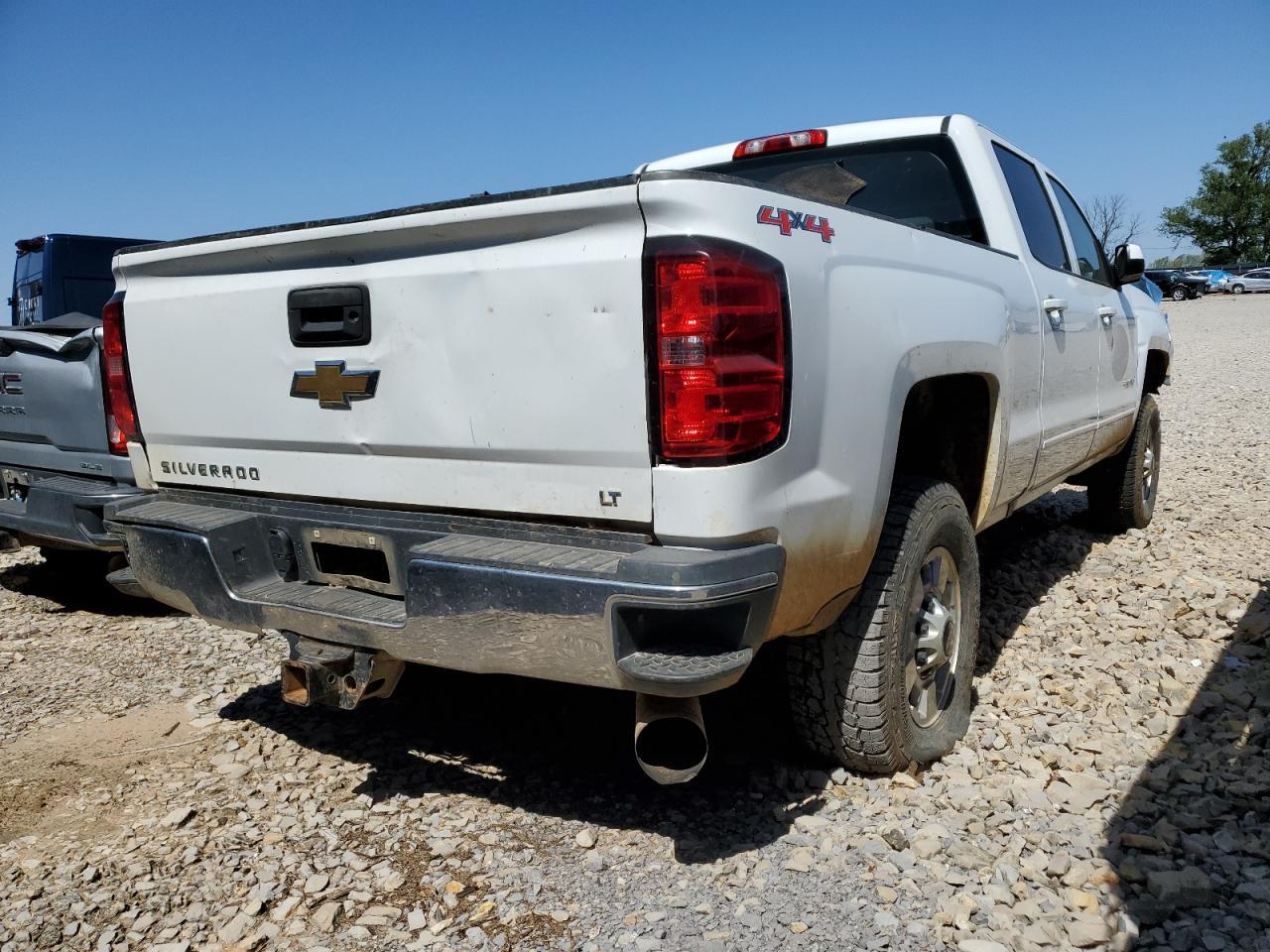2016 CHEVROLET SILVERADO - Image 3