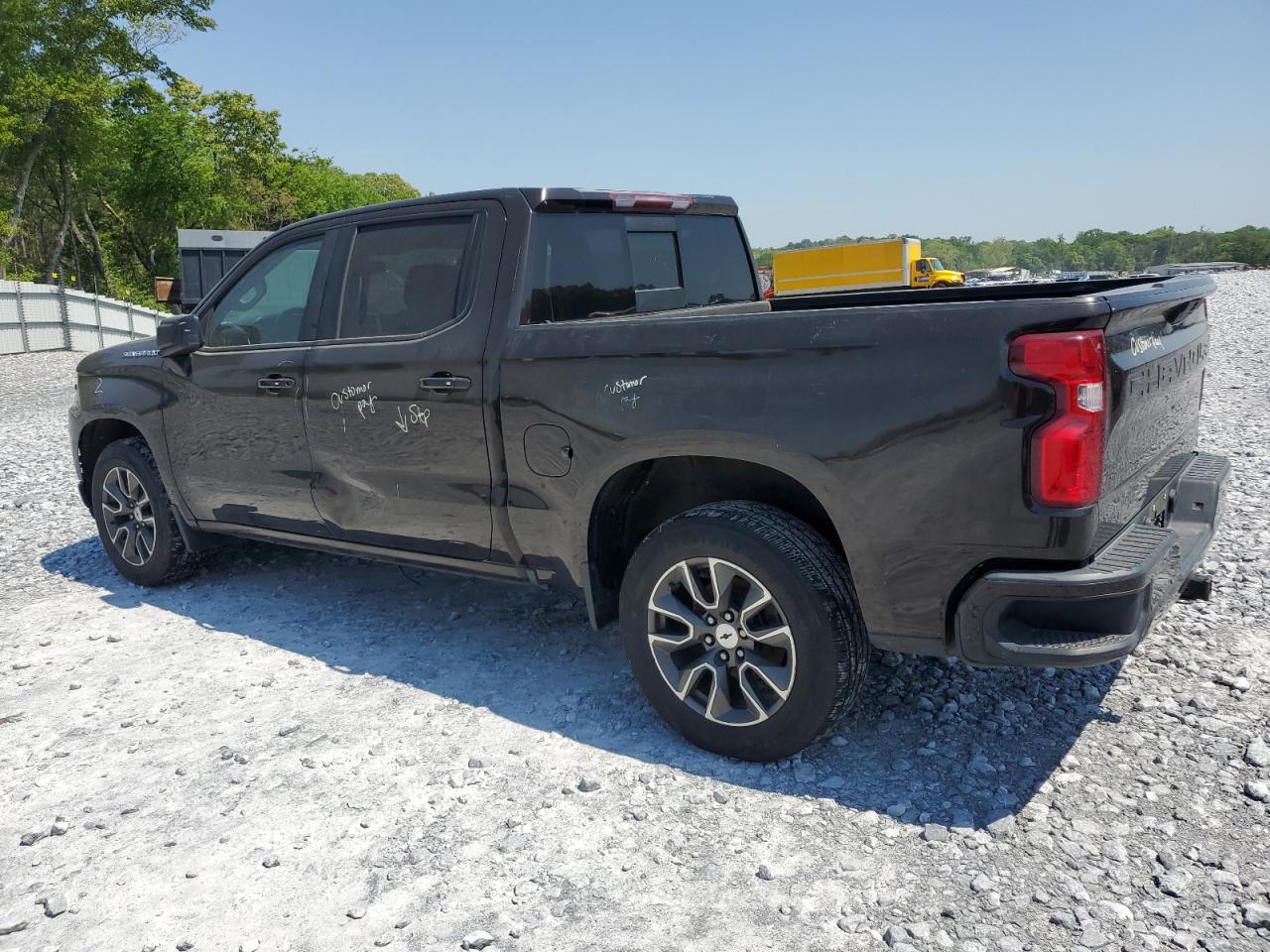 2019 CHEVROLET SILVERADO - Image 2