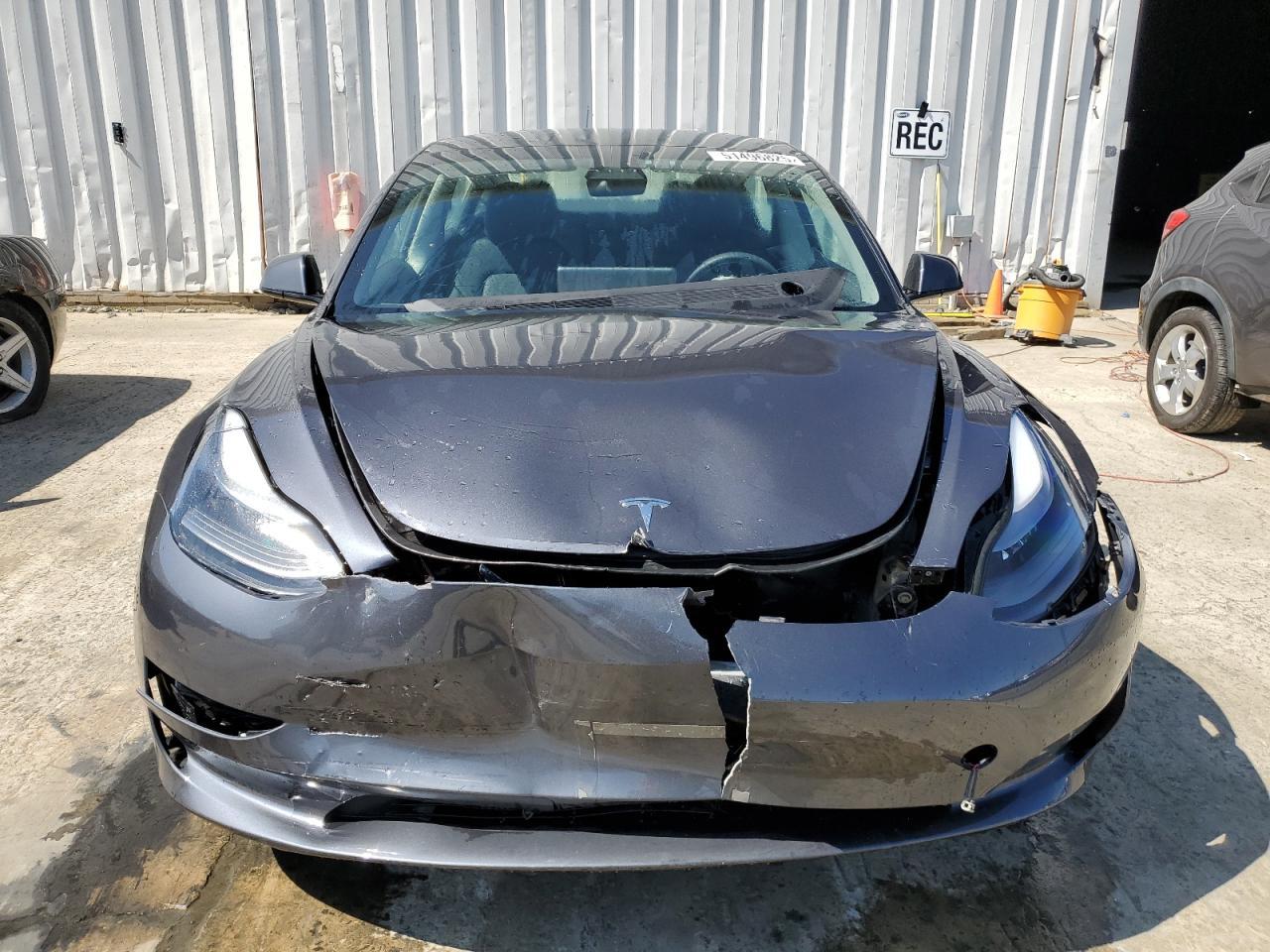 2023 TESLA MODEL 3 - Image 5