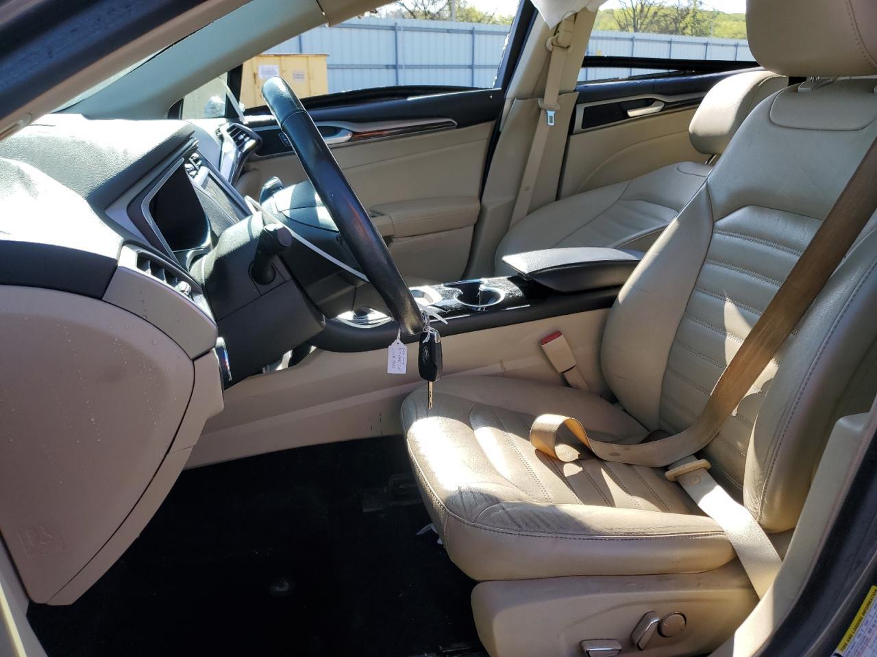 2014 FORD FUSION SE - Image 7