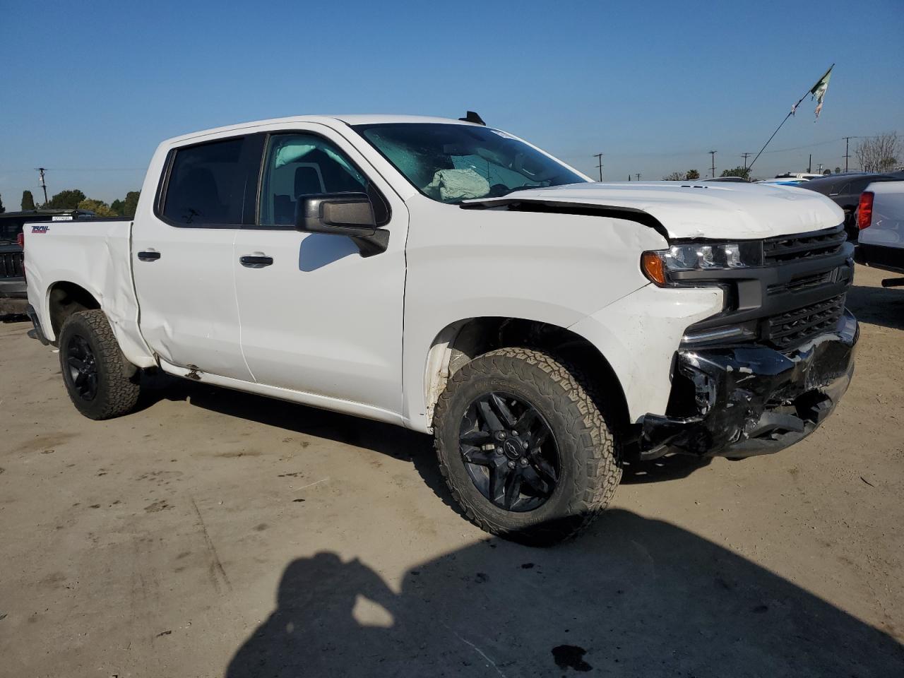 2021 CHEVROLET SILVERADO - Фото 4