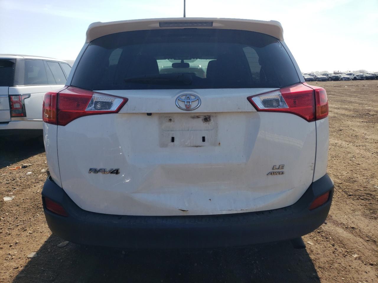 2015 TOYOTA RAV4 LE - Image 6